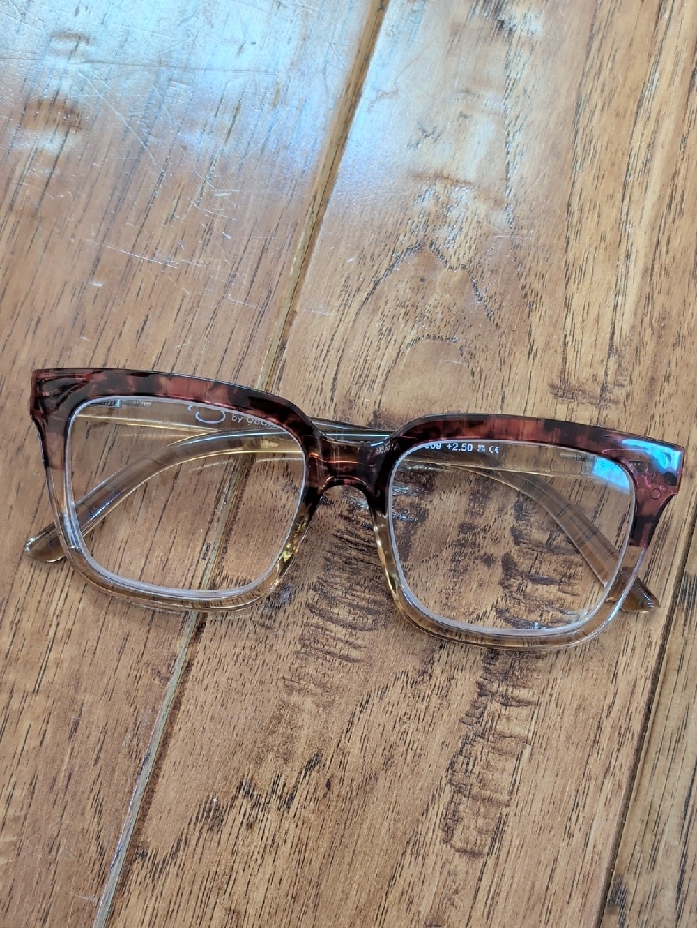 Oscar de la Renta Amber Tortoiseshell Eyewear Glasses